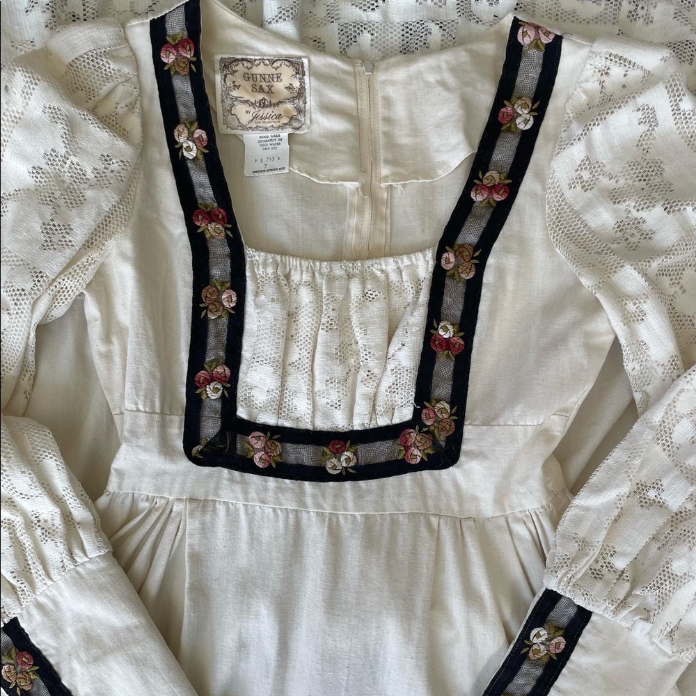 Vintage Gunne Sax Long sleeve Dress